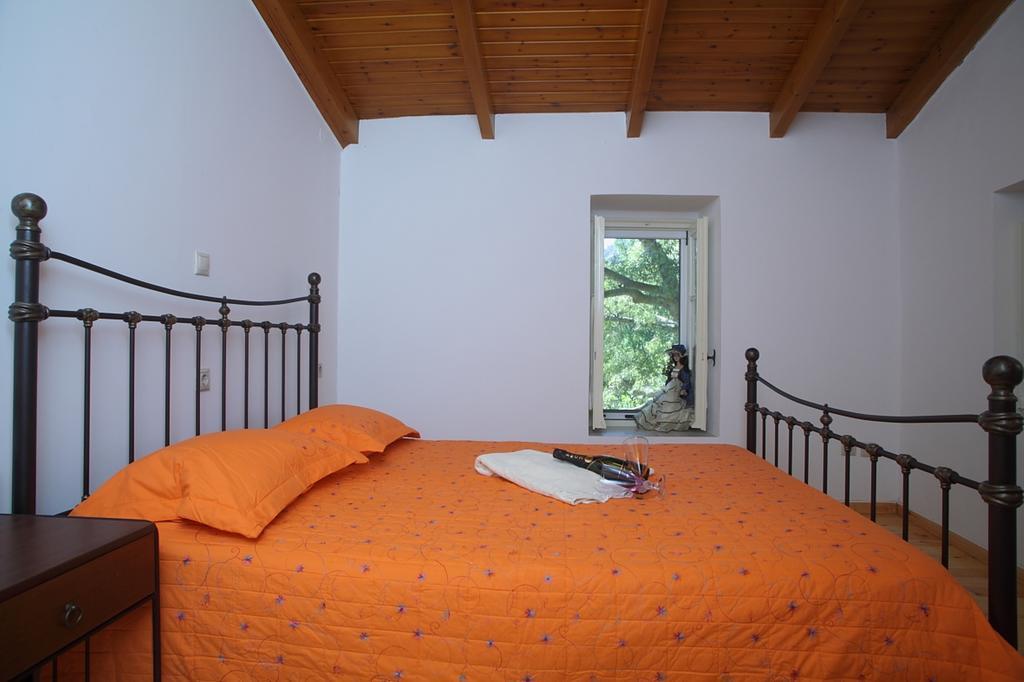 Menelia Cottage Platístoma 部屋 写真