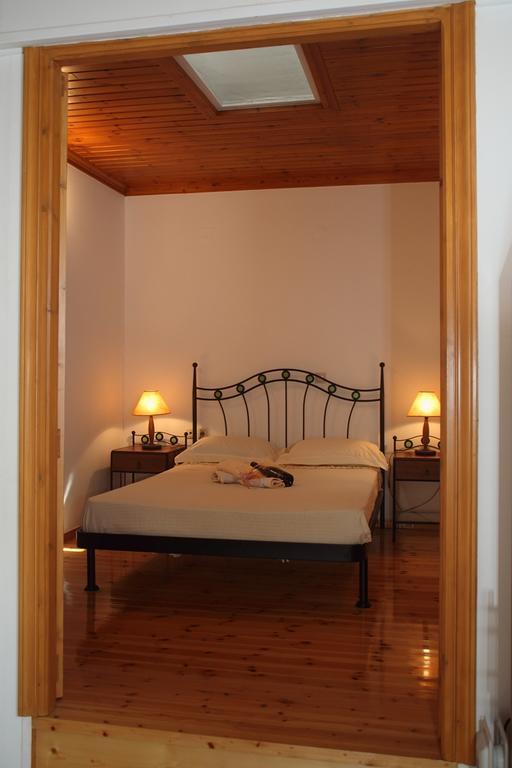 Menelia Cottage Platístoma 部屋 写真